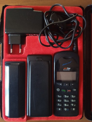 Telefono cellulare amico - telefono,